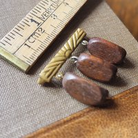 Vintage brooch | Vintage brass and wood brooch | Wooden brooch | Vintage brass brooch