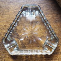 Vintage glass ashtray | Vintage ashtray | Glass ashtray | Triangle ashtray