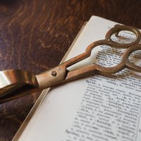 Vintage brass wick cutter | Brass candlewick scissors | Brass candlewick trimmer | Brass wick cutter | Vintage wick cutter
