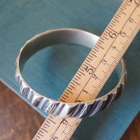 Vintage bangle bracelet | Silver tone bracelet | Vintage bangle | Silver tone bangle | Vintage boho bangle | Bangle bracelet
