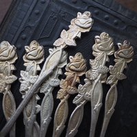 Set of nine vintage teaspoons | Vintage alpacca silver teaspoons | Mismatched teaspoons | Rose teaspoon set | Vintage alpacca teaspoons