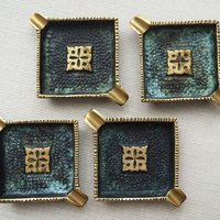 Vintage brass ashtray set | Set of four brass ashtrays | Small vintage ashtrays | Brass ashtray | Brass ashtray set