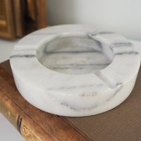 Vintage marble ashtray | Vintage ashtray | White and grey marble ashtray | Marble ashtray | White marble ashtray