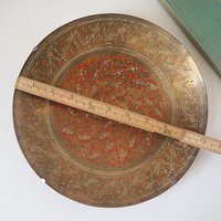 Vintage brass wall plate | Decorative wall plate | Engraved brass plate | Vintage brass plate | Brass wall plate