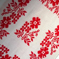 Vintage wall hanging | Floral red and white wall hanging | Scandinavian wall hanging | Vintage wall tapestry | Handmade wall tapestry