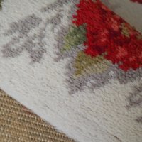 Vintage wall hanging | Floral wall rug | Vintage floral rug | Floral wall hanging | Retro wall hanging | Vintage rug