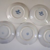 Vintage Arabia plates | Arabia Singapore saucers | Set of five Arabia Singapore saucers | Decorative blue and white plates | Arabia Finland