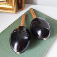 Vintage maracas | Vintage hand-painted maracas | Wooden maracas | Spanish maracas | Set of two vintage maracas | Vintage maracas from Spain