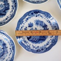 Vintage Arabia plates | Arabia Singapore saucers | Set of five Arabia Singapore saucers | Decorative blue and white plates | Arabia Finland