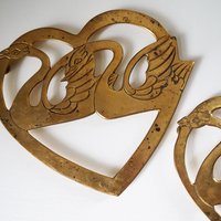 Vintage brass trivets | Set of two matching swan trivets | Heart shaped brass trivets | Brass trivets | Vintage kitchenware | Swan trivets