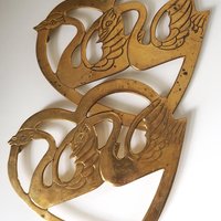 Vintage brass trivets | Set of two matching swan trivets | Heart shaped brass trivets | Brass trivets | Vintage kitchenware | Swan trivets