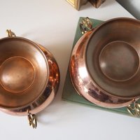 Set of two vintage copper planters | Vintage footed bowls | Matching copper planters | Vintage footed planters | Vintage planters