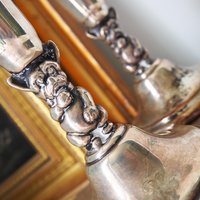 Set of two vintage candlesticks | Silver plated candle holders | Bulldog candlesticks | Vintage candle holders | Dog home decor