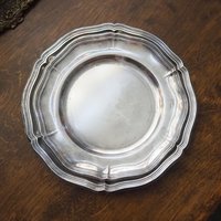 Vintage alpacca silver trays | Set of two scalloped trays | Alpacca silver platters | Vintage serving trays | Vintage scalloped trays
