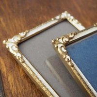 Set of two vintage photo frames | Set of two small matching vintage frames | Vintage brass picture frames | Brass and white frames
