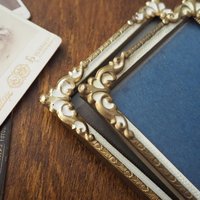 Set of two vintage photo frames | Set of two small matching vintage frames | Vintage brass picture frames | Brass and white frames