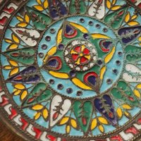 Set of two vintage wall plates | Decorative wall plates | Enamelled wall plates | Colourful vintage wall plates