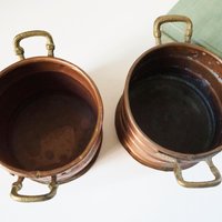 Set of two vintage copper planters | Mismatched copper planters | Small copper planters | Vintage planters with handles