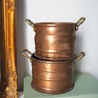 Set of two vintage copper planters | Mismatched copper planters | Small copper planters | Vintage planters with handles