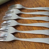 Set of six vintage dessert forks | Small vintage forks | Vintage dessert forks | Herdmar dessert forks 18/10 | Made in Portugal