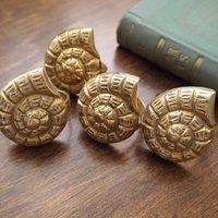 Vintage brass napkin rings | Set of four vintage napkin rings | Vintage seashell napkin rings | Set of four brass napkin rings