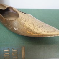 Vintage brass ashtray | Shoe shaped ashtray | Brass shoe ashtray | Brass home decor | Small ashtray | Vintage tobacciana