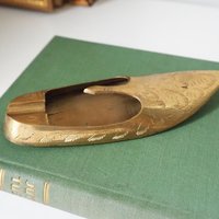 Vintage brass ashtray | Shoe shaped ashtray | Brass shoe ashtray | Brass home decor | Small ashtray | Vintage tobacciana