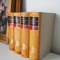 Vintage encyclopedia set | Pieni Tietosanakirja | Finnish encyclopedia set | Vintage Finnish encyclopedia | Vintage books | Finnish books