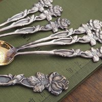Set of six vintage teaspoons and a cake server | Vintage alpacca silver teaspoons | Vintage teaspoons | Rose teaspoon set and a cake server