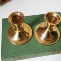 Pair of vintage candlestick holders | Brass candlestick holders | Simple brass candlestick holders | Brass candle holders