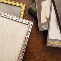 Set of two vintage photo frames | Vintage photo frames 13x18 cm | Vintage brass picture frames | Vintage silver plated frames