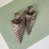 Vintage clip-on earrings | Silver tone clip-on earrings | Vintage silver tone earrings | Large clip-on earrings | Chunky earrings