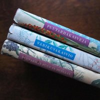 Vintage flower and plant book set | Finnish flower books | Vintage botanical books | Illustrated flower books | Vintage floral illustrations