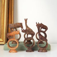 Vintage napkin rings | Set of six wooden napkin rings | Hand carved napkin rings | Set of six wooden animal napkin rings
