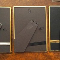 Set of three vintage brass photo frames | Brass photo frames 13x18 cm | Vintage brass picture frames | Vintage floral frames