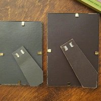 Set of two vintage photo frames | Set of two small matching vintage frames | Vintage brass picture frames | Brass and white frames