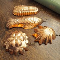 Set of four small vintage copper baking molds | Tiny copper molds | Mismatched copper molds | Vintage copper molds | Vintage kitchen decor