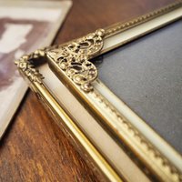 Set of two vintage photo frames | Vintage photo frames | Vintage brass picture frames | Mismatched photo frames