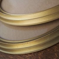 Set of two vintage picture frames | Oval photo frames | Vintage gold tone frames | Vintage photo frames