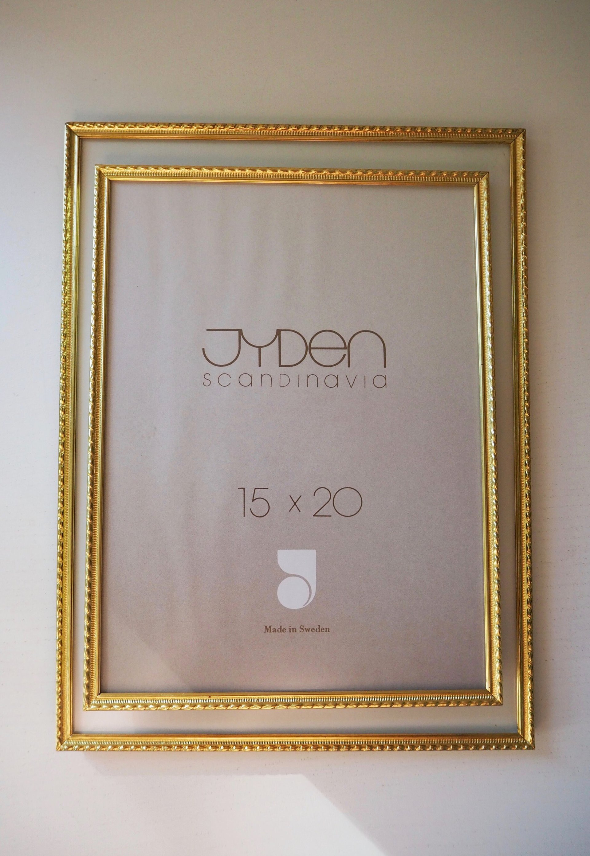 Set of two vintage photo frames | Set of two matching vintage frames | Vintage brass frame set 15x20 cm and 18x24 cm | Vintage Jyden frames