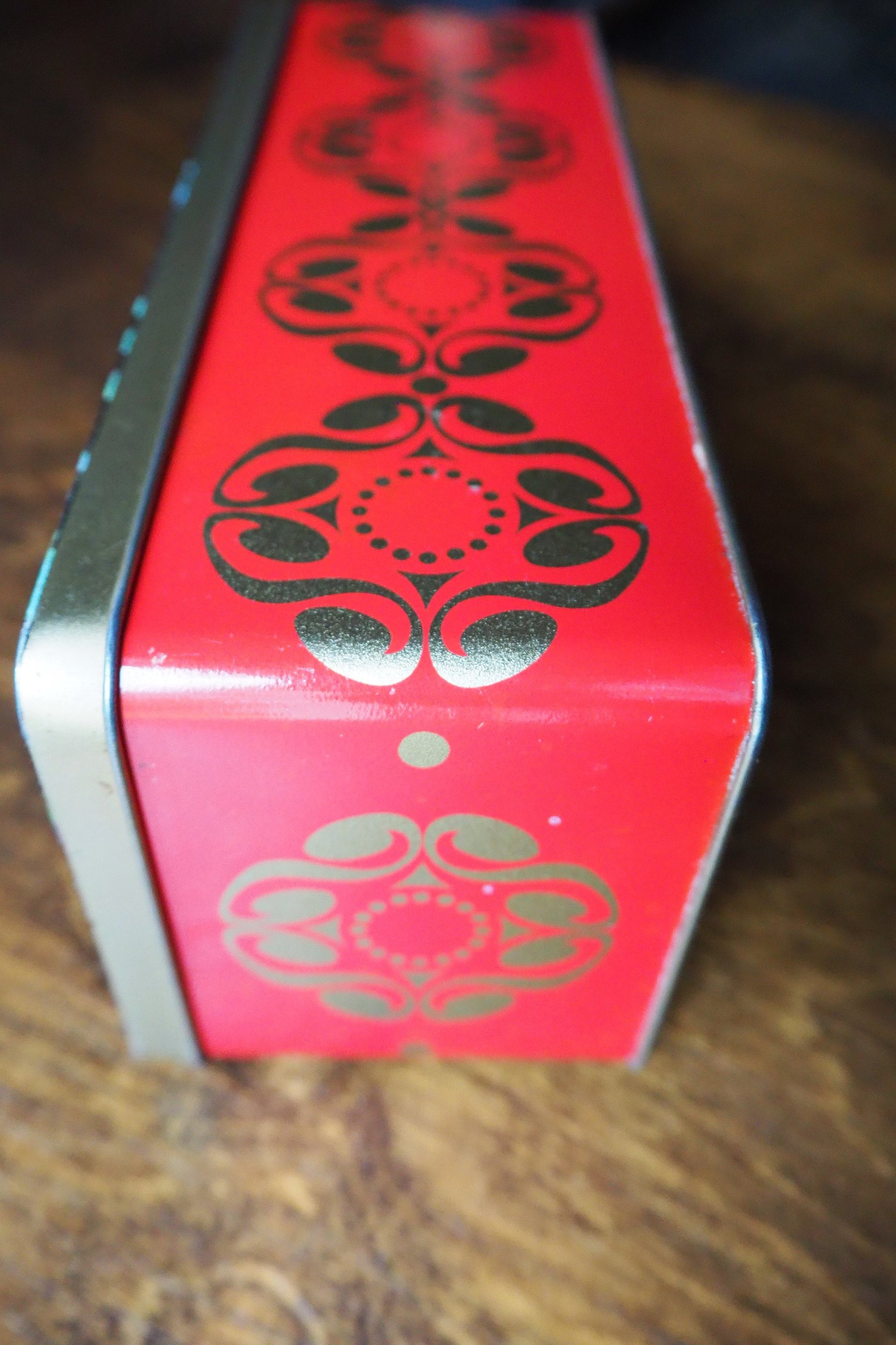 Vintage floral tin box | Floral tin box | Vintage storage box | 6 MB container Made in Great Britain