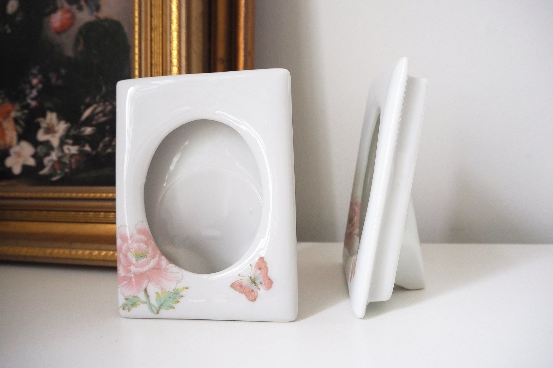 Set of two vintage ceramic photo frames | Ceramic photo frames | Matching ceramic frames | Vintage Japanese picture frames