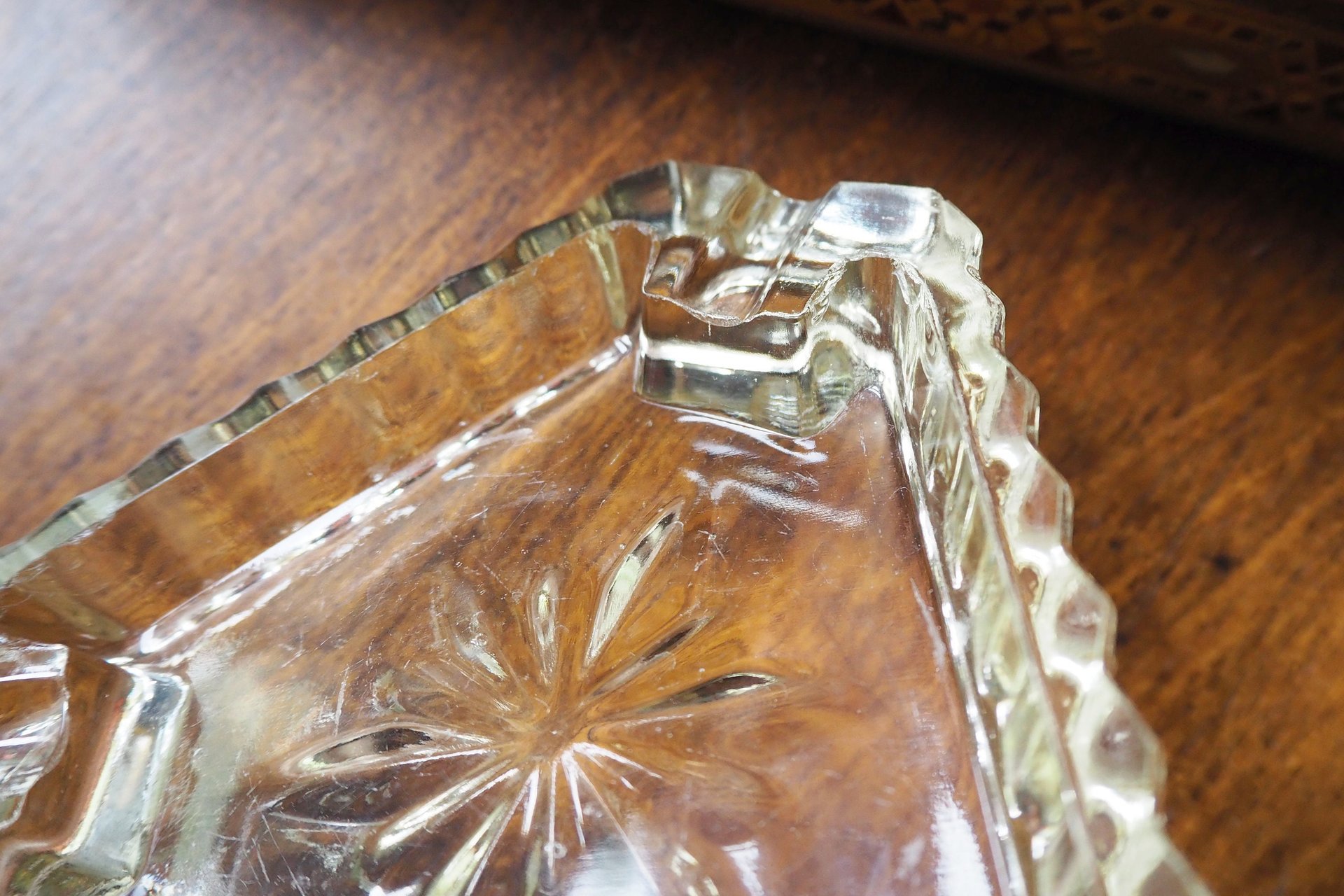 Vintage glass ashtray | Vintage ashtray | Glass ashtray | Triangle ashtray