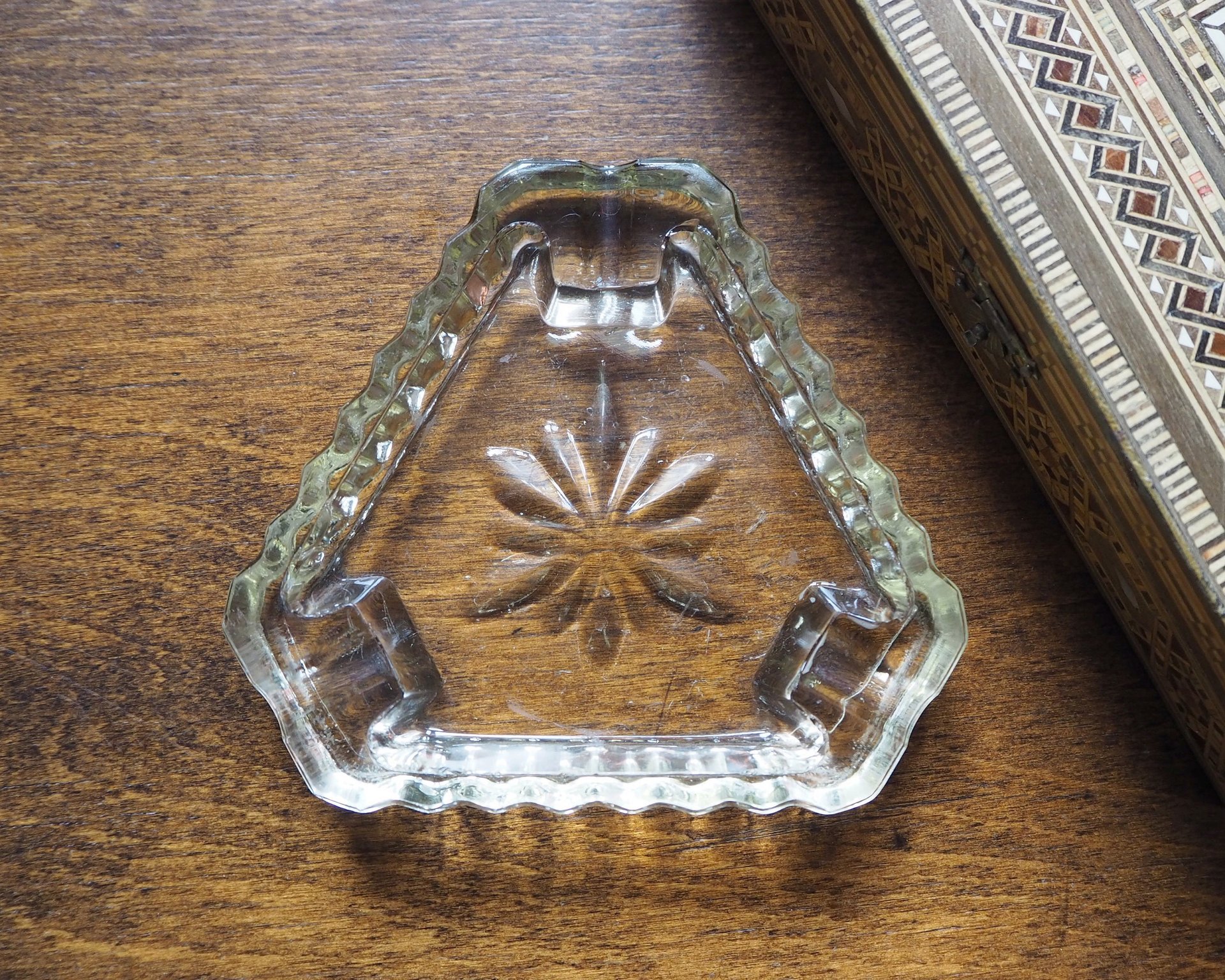 Vintage glass ashtray | Vintage ashtray | Glass ashtray | Triangle ashtray