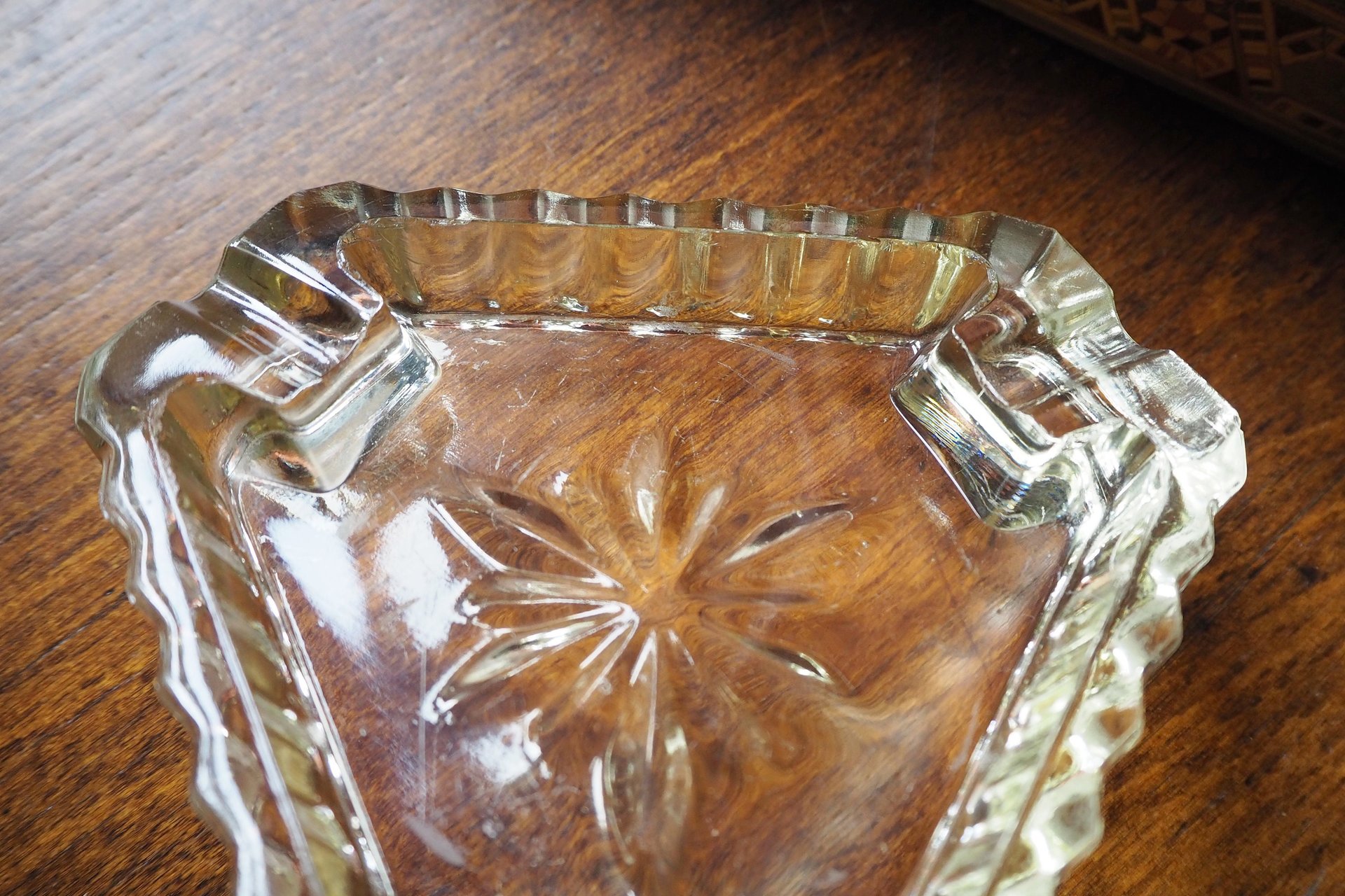 Vintage glass ashtray | Vintage ashtray | Glass ashtray | Triangle ashtray