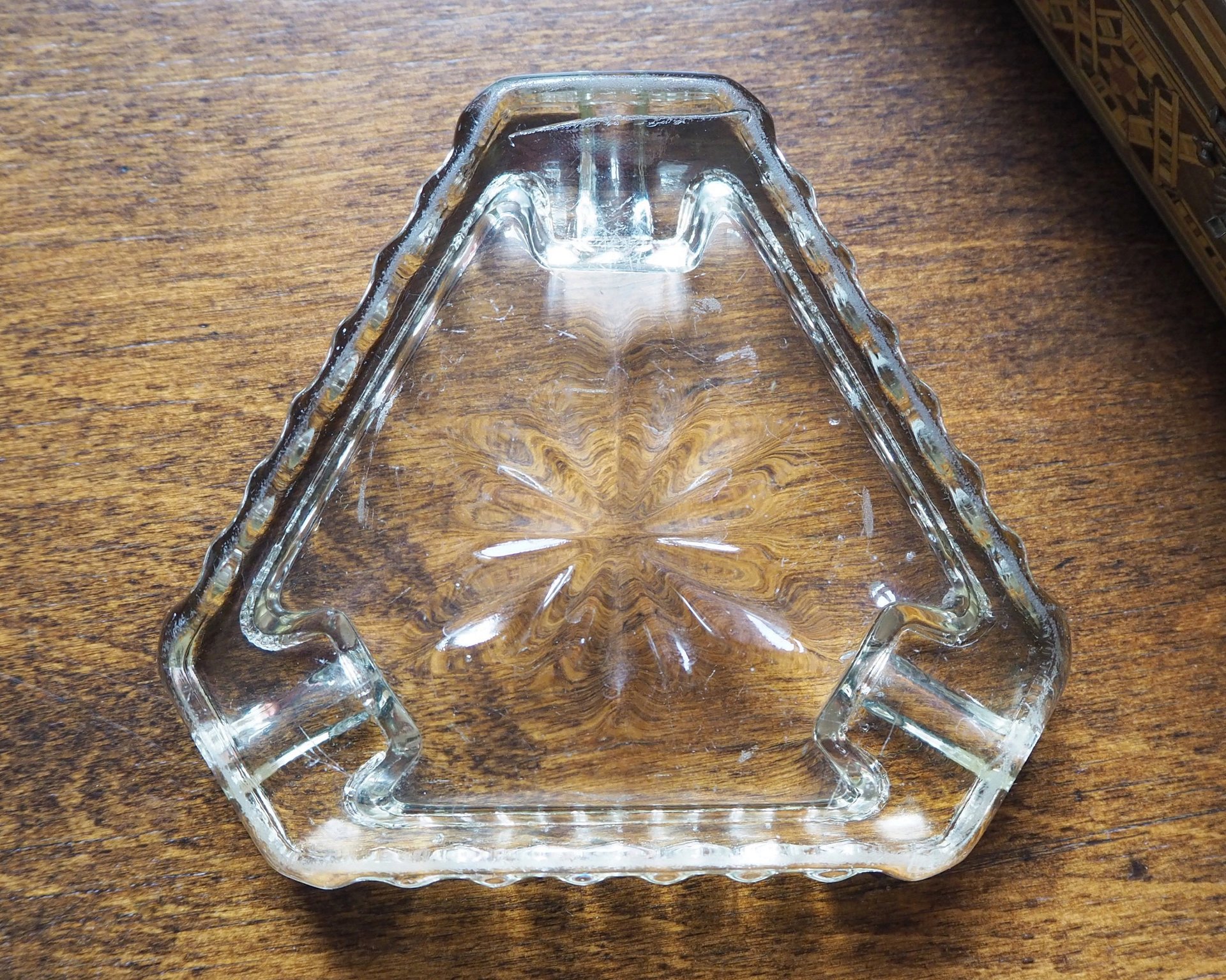 Vintage glass ashtray | Vintage ashtray | Glass ashtray | Triangle ashtray