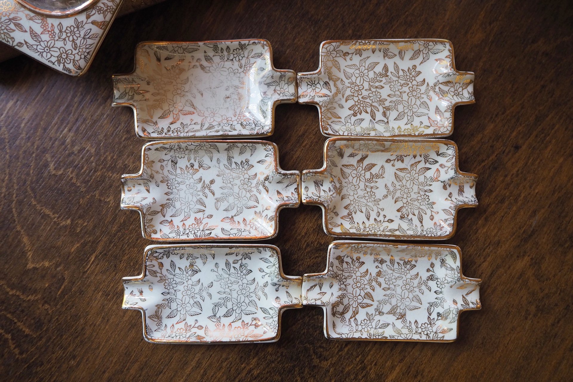 Vintage cigarette box | Vintage ashtray set | Empire England cigarette box and ashtrays | Three muses cigarette box