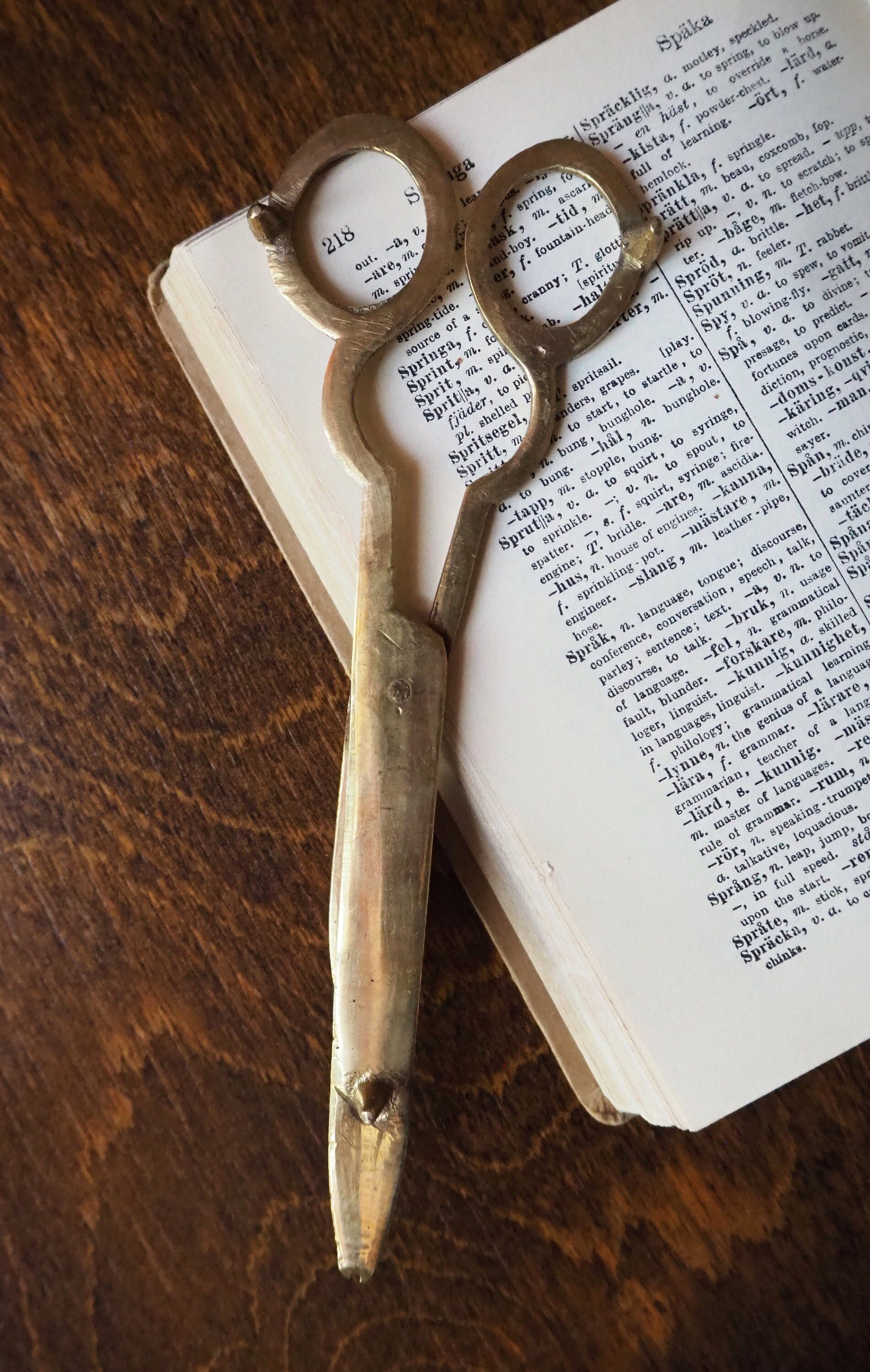 Vintage brass wick cutter | Brass candlewick scissors | Brass candlewick trimmer | Brass wick cutter | Vintage wick cutter