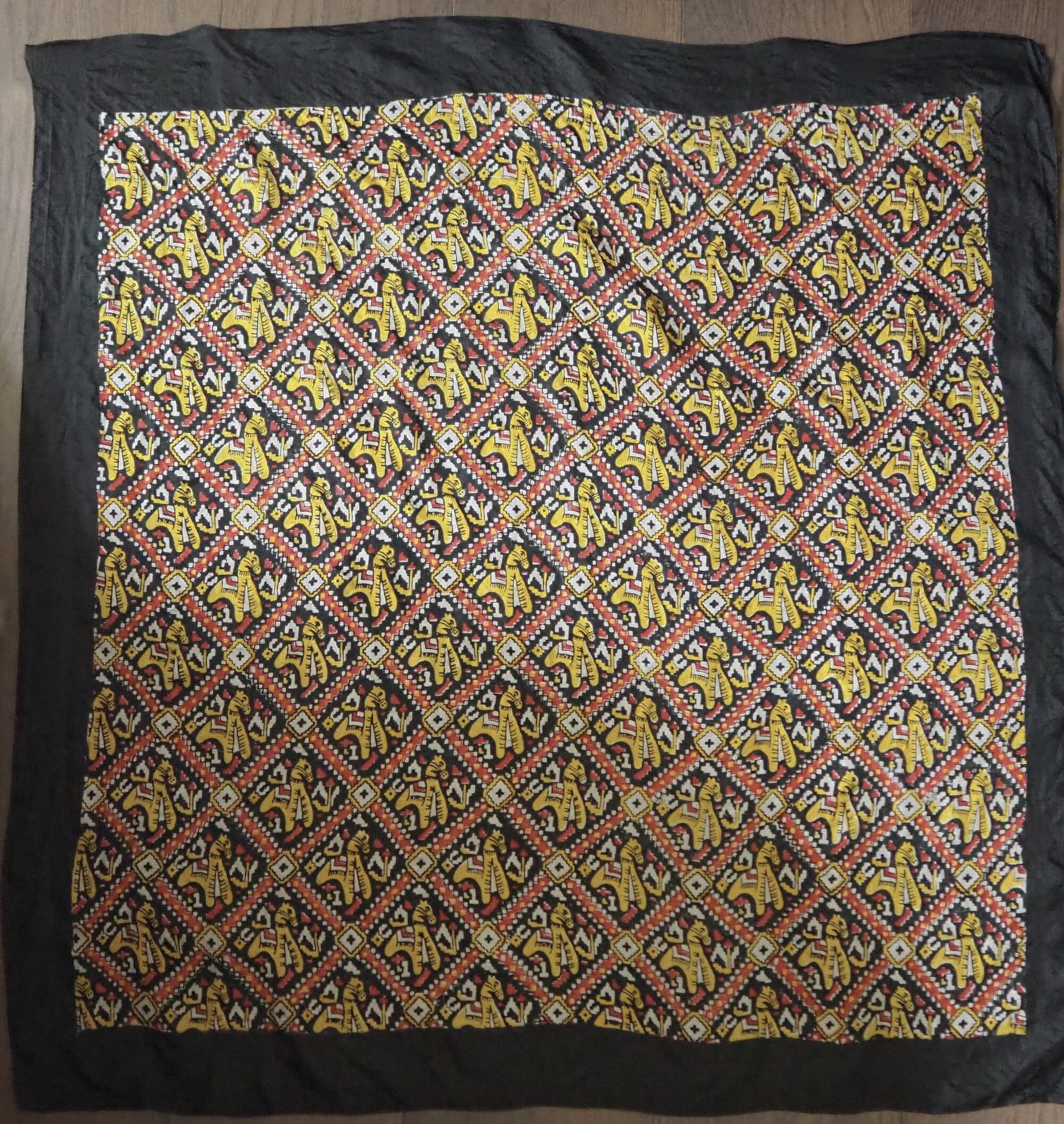 Vintage silk scarf | Vintage scarf | Black, red and yellow silk scarf | Colourful silk scarf