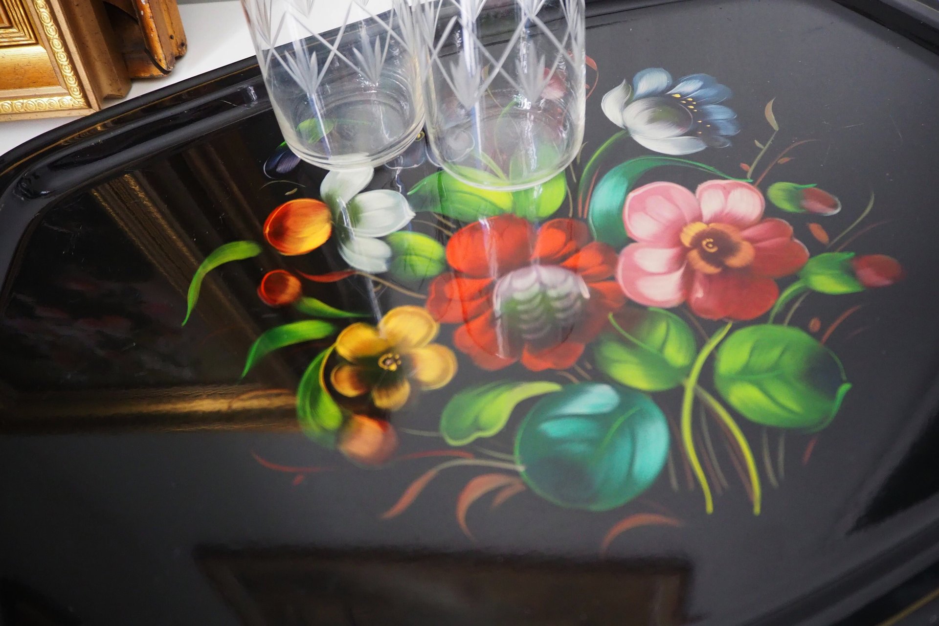 Vintage floral metal tray | Large handpainted floral tray | Vintage floral tray | Vintage Zhostovo tray